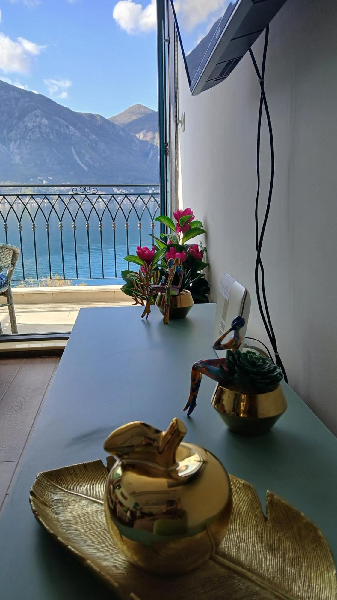 Apartment Funny Kotor Kültér fotó