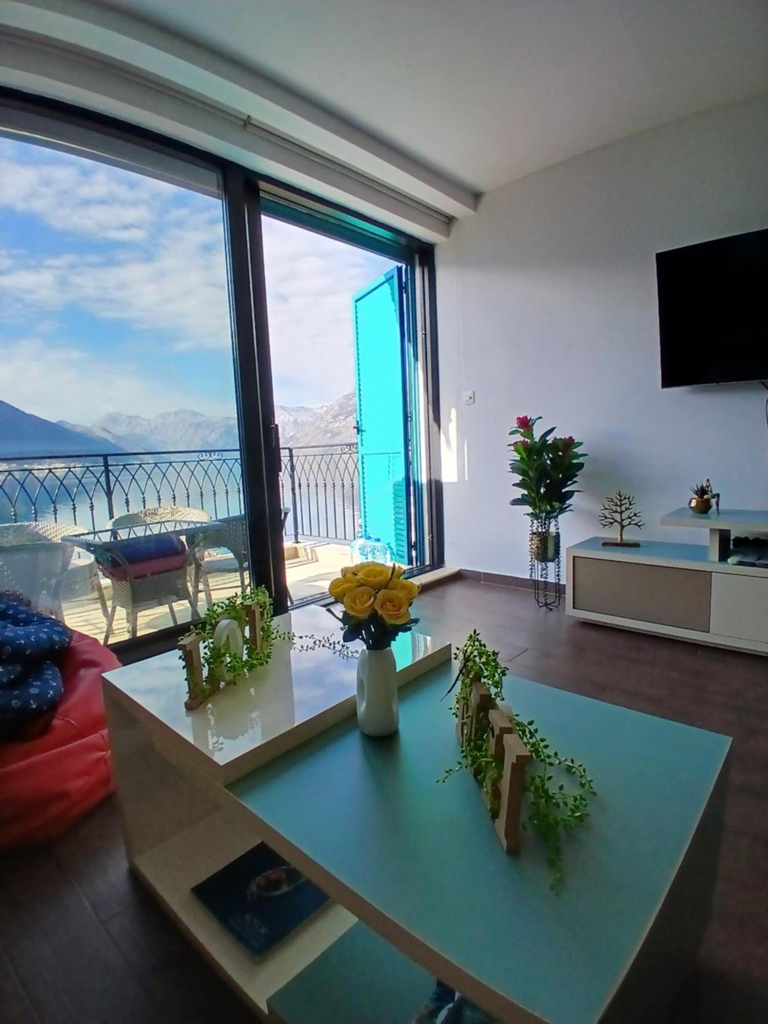 Apartment Funny Kotor Kültér fotó